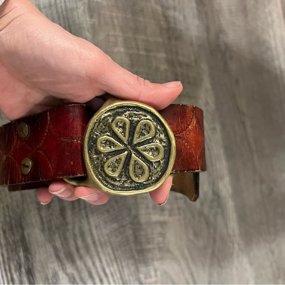 Vintage Rocker Red Leather Belt with Decorative Gold-Tone Medallion main image 4